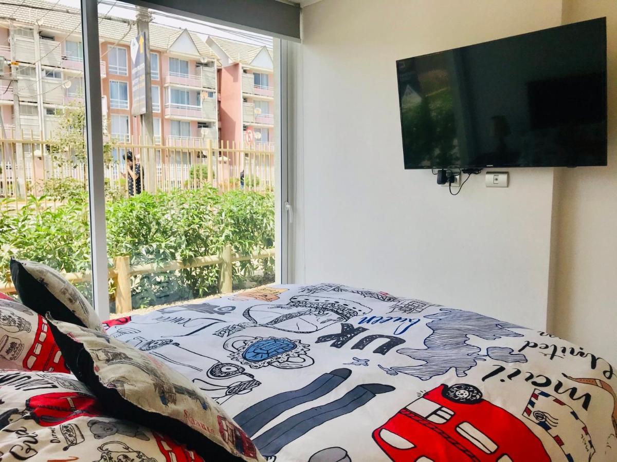Entremar Y Piscina En Apartamento La Serena